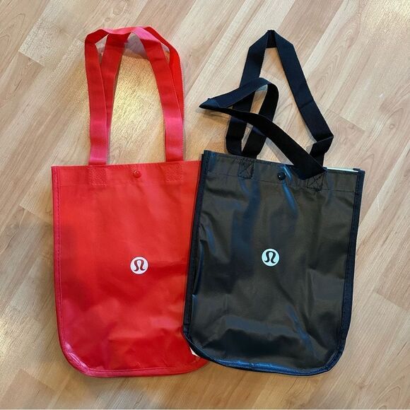 Bundle 2 Small Lululemon Reusable Shopping Gift Bag Totes Red white black - Picture 1 of 5